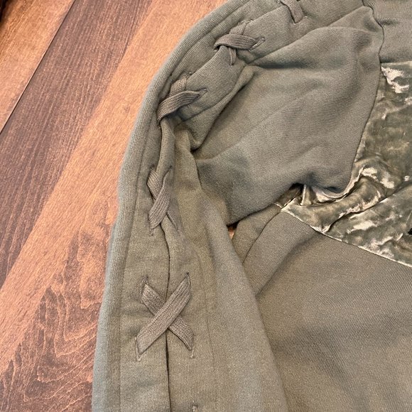 Hoodie - Picture 2 of 5